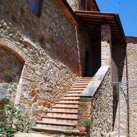 Гостевой дом Borgo Nuovo San Martino Амбра Экстерьер фото