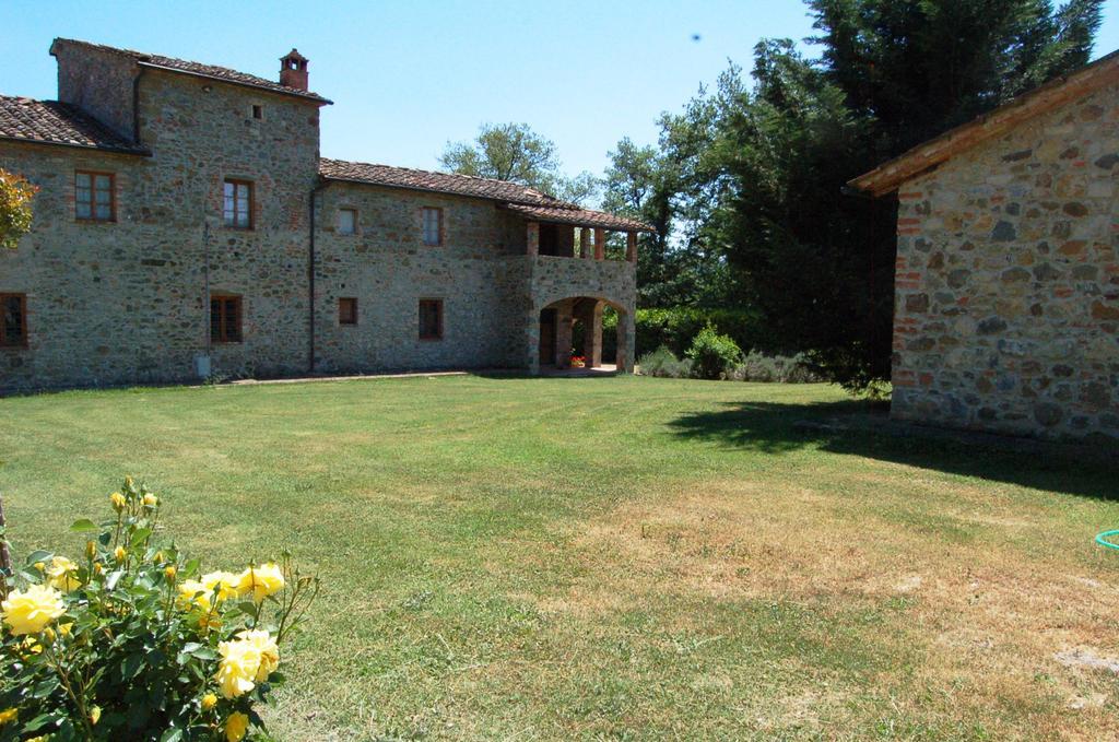 Гостевой дом Borgo Nuovo San Martino Амбра Экстерьер фото