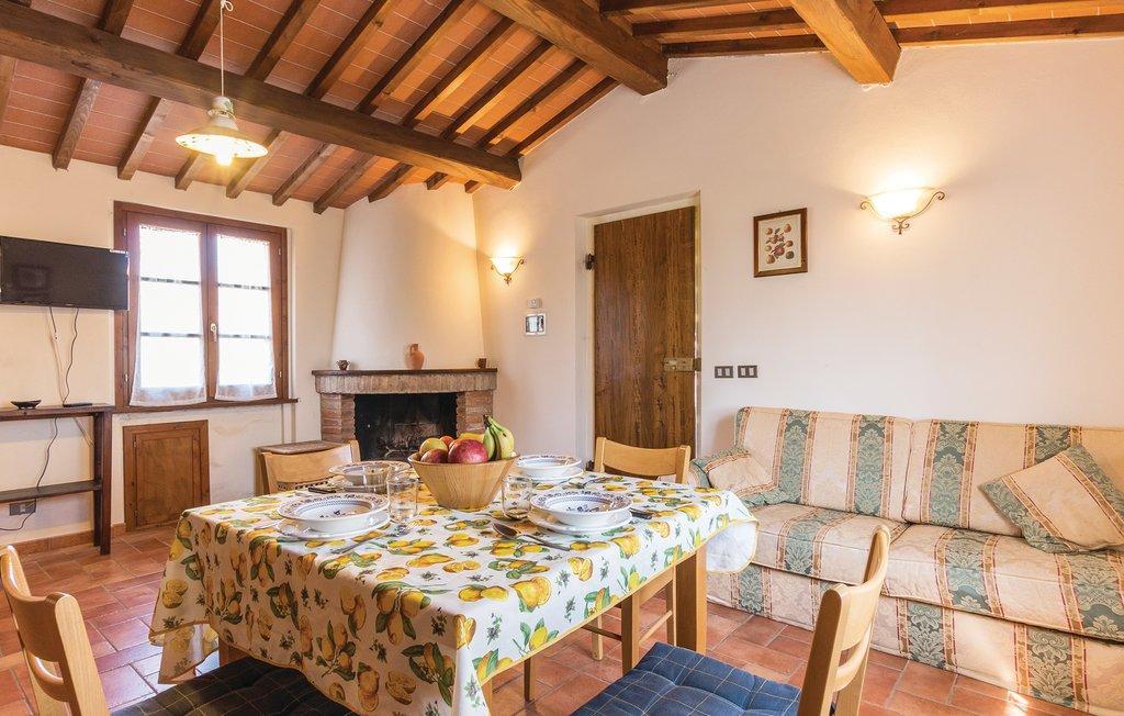 Гостевой дом Borgo Nuovo San Martino Амбра Экстерьер фото